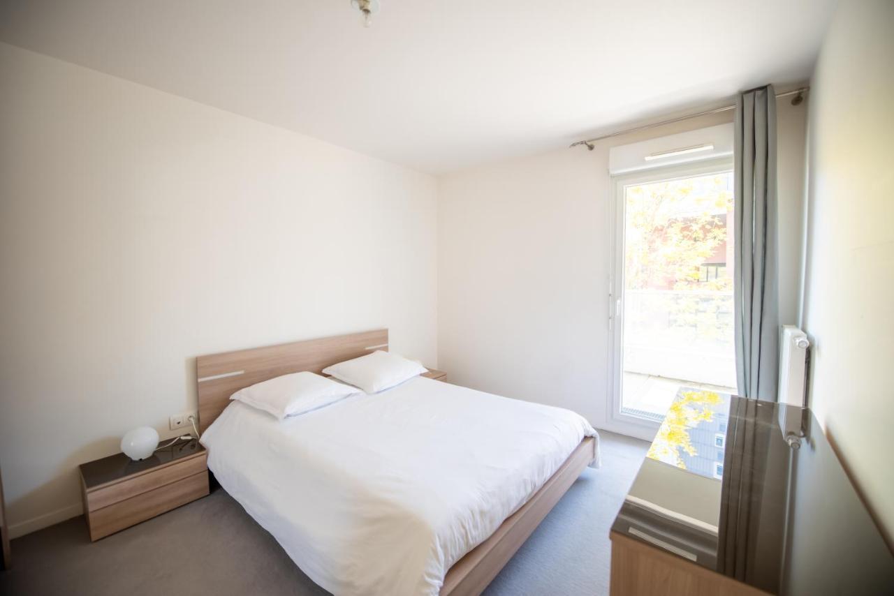 Appartements De 2 Ou 3 Chambres A 40 Minutes De Paris Courcouronnes Exteriör bild